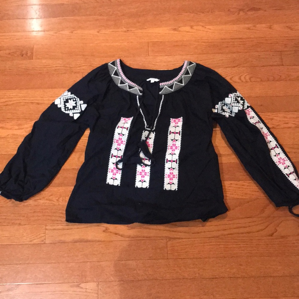 Crown and Ivy Blouse